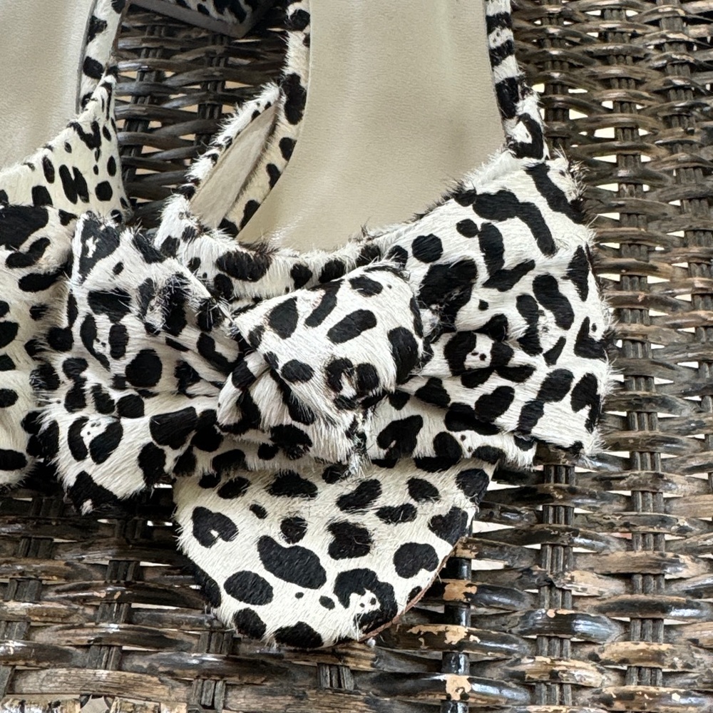 Stone‎ Cold Fox X Raye 9 black & white calf hair ankle wrap block heel sandals - Picture 3 of 10